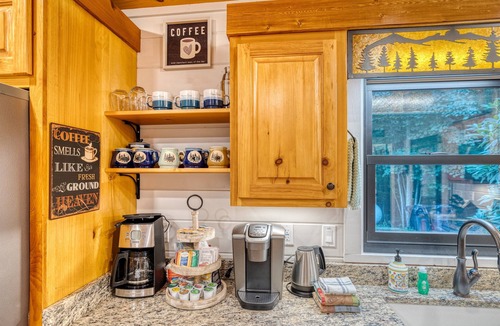 Blue Ridge Cabin | Stunning Mountain Views + Hot Tub + Game Room + Dogs Welcome + Blue Ridge Cabin
