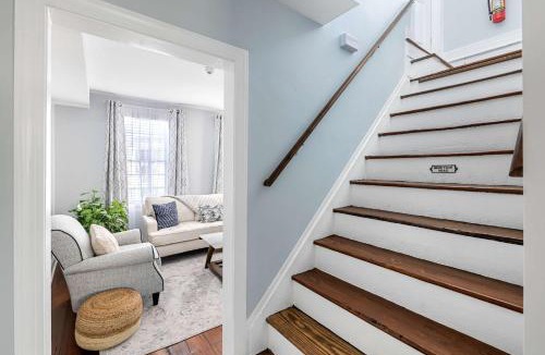 Cannonborough Elliotborough House | Stunning Private Courtyard - 1 BLOCK TO KING