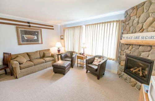 Carrabassett Valley Condo | Sugarloaf Mountain Gondola Village C2194