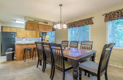 Government Camp Cabin | Summer special, stay before 7/20/26 get third night half off.