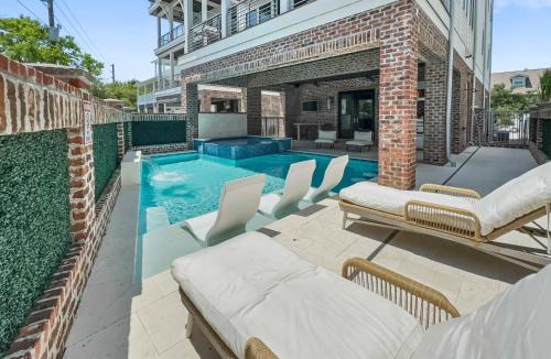 San Juan House | Summer Wind l Ocean Views, Steps to Beach, Private Pool and Jacuzzi, Golf Cart, Bikes, Ample Parking