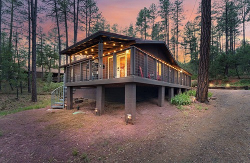Strawberry Cabin | Summers Rest Mountain Cabin in the Pines