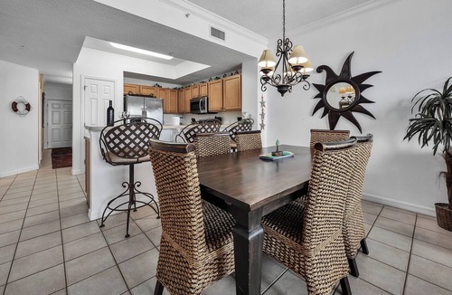 Navarre Beach Condo | Summerwind Resort 602 Center * Beach Chair Set Included
