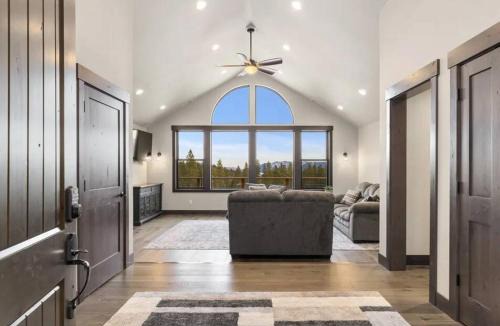 Cle Elum House | Summit House