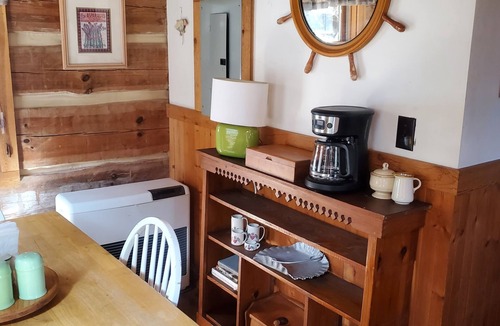 Canton Cabin | Sunburst at Falling Waters