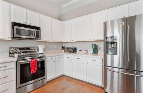 Deer Valley House | Sunkissed Private Pool 3BR Oasis w Outdoor Lounge