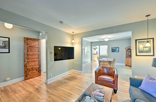 Port Gardner House | Sunny & Central Everett Home < 1 Mile to Dtwn!