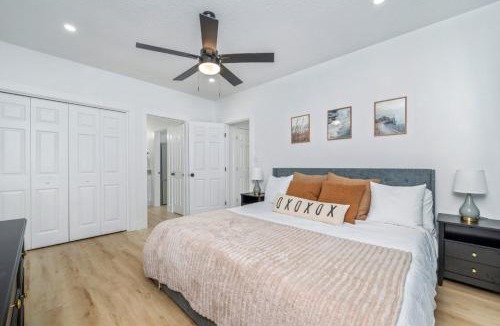 Wright Apartment | Sunny Haven 619 1BR Townhome in Fort Walton