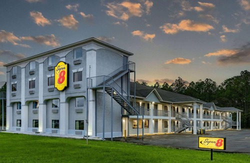Kreole Hotel | Super 8 by Wyndham Moss Point