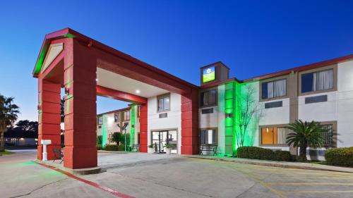 Orange Hotel | SureStay Hotel by Best Western Orange