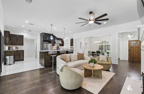 Westlake House | TCH - Charming 3 bed/2.5 bath in Keller with Pool