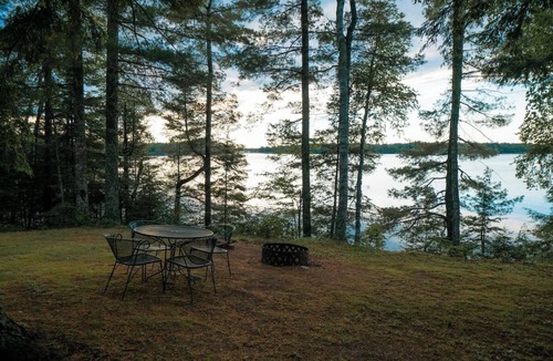 Cable House | Telemark Point Deluxe Lakefront Duplex - 4br/2ba