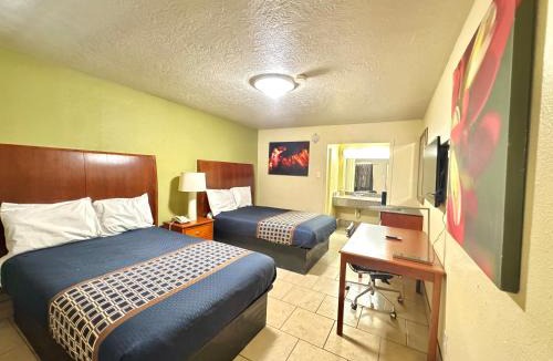 Voth Hotel | Texas Inn Beaumont