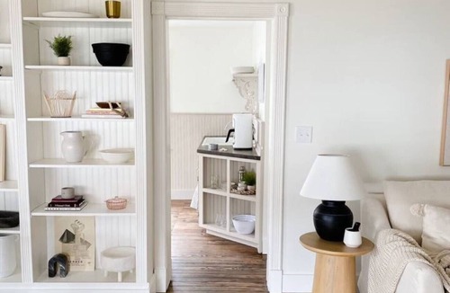 South Haven Cabin | The Avery 12 on North Shore