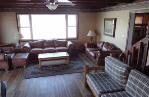 Brill Cabin | The Bears Den