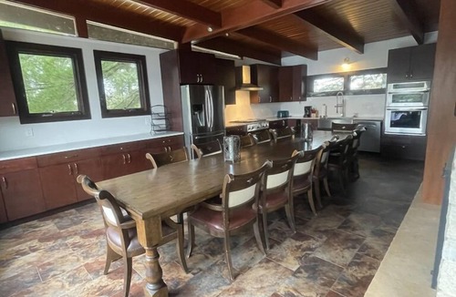 Gaastra House | The Chicagon Cove House
