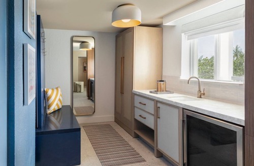 Islamorada Hotel | The Cove, Age 21 Plus, Junior Suite, 1 King, Ocean view, Balcony