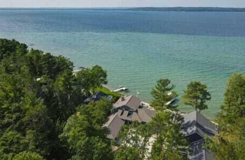 Acme House | The Deepwater Point Lake House