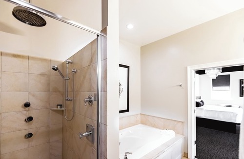 Delafield Hotel | The Delafield Hotel