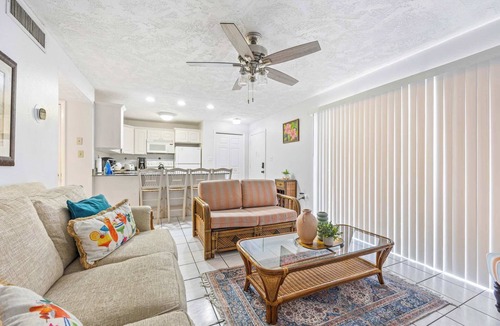 Cocoa Beach Condo | The Diplomat- 2 Bed Condo-3 Minute Walk to Beach!