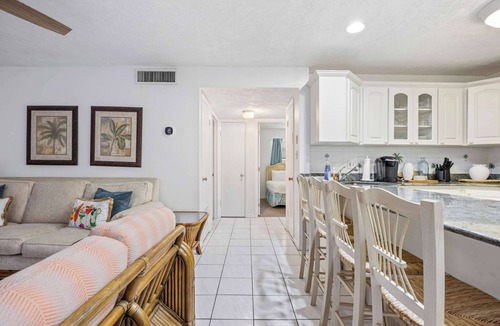 Cocoa Beach Condo | The Diplomat- 2 Bed Condo-3 Minute Walk to Beach!