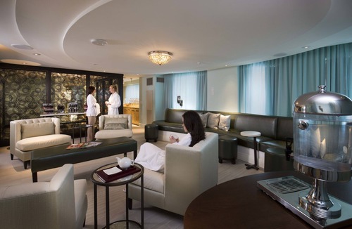 Madison Hotel | The Edgewater