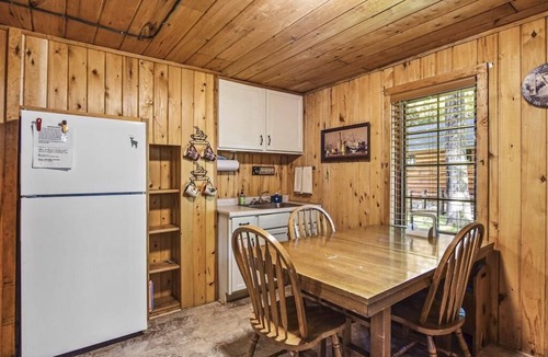 Three Lakes House | The Guest Cabin Holiday Home