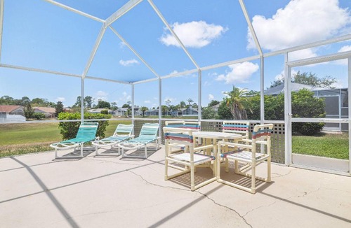 Fairway Oaks House | The Gulf Getaway