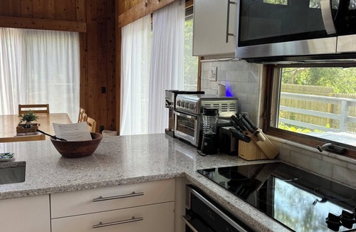 Napeague Cottage | The Hamptons Charming Sun Soaked Beach Cottage