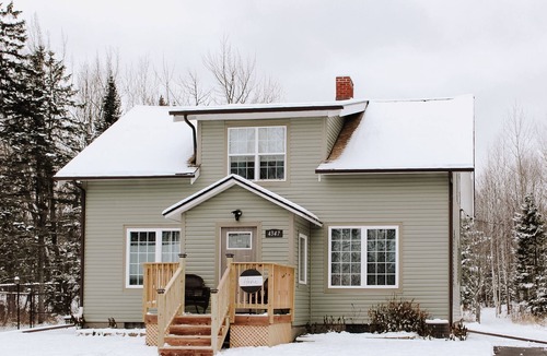 Hermantown House | The Hermantown Hangout