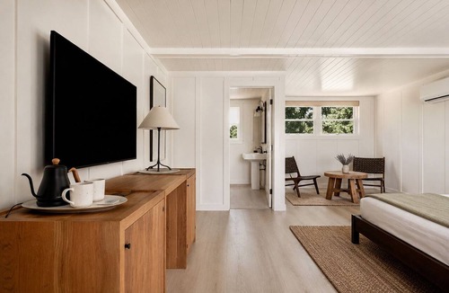 Astoria Hotel | The Herondale Hotel