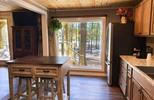 Coosa Cabin | The Hideaway