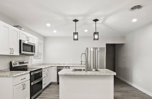 Big Stone Gap Apartment | The Holton #2 Brand New apartment near Lonesome Pine Hospitaln