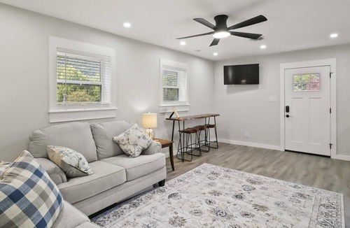 Big Stone Gap Apartment | The Holton #2 Brand New apartment near Lonesome Pine Hospitaln