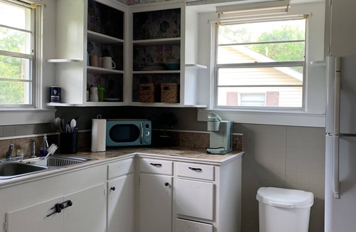 Brookhaven House | The Jungalow