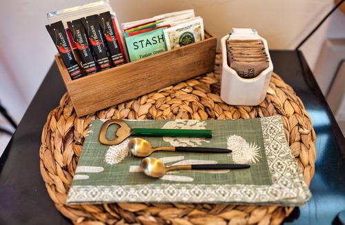 Escalante House | The Loubird Inn