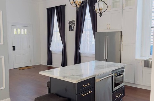 South 7th Ward House | THE LUXURIOUS FRENCH QUARTER HOME
