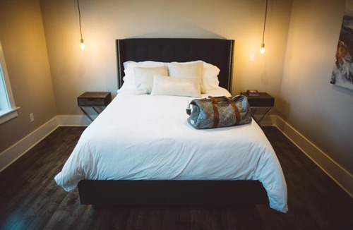 Dundee Hotel | The Market Lofts