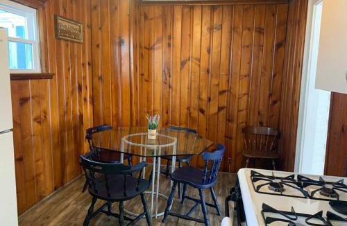 Oswego House | The Navy