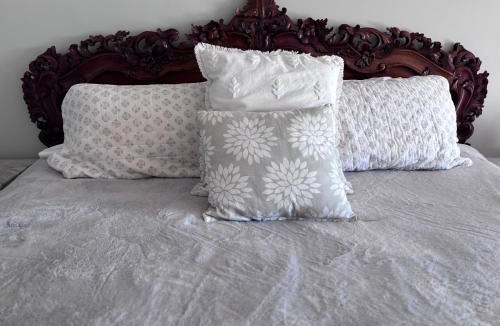 Gilford Bed & Breakfast | The Nelletts Farm