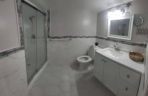 West Hempstead Apartment | The Q Place ~Very cozy and private retreat Estudio/apartment~