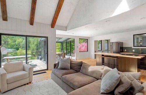 Moscow House | The Ranch