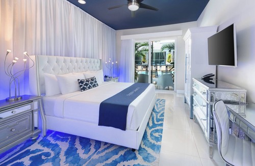 Historic Seaport Hotel | The Saint Hotel Key West, Autograph Collection, Adult Only