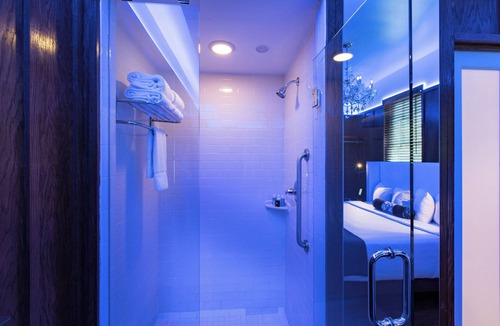 Historic Seaport Hotel | The Saint Hotel Key West, Autograph Collection, Adult Only