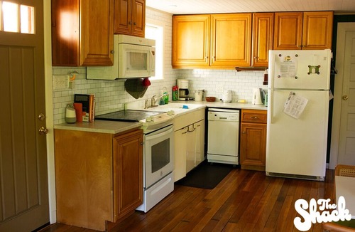 Long Beach House | The Shack Psychedelic Getaway w/Guest House + Pool Table + Easy Beach Access