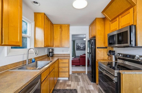 Downtown Vancouver House | The Sunny Side Stay