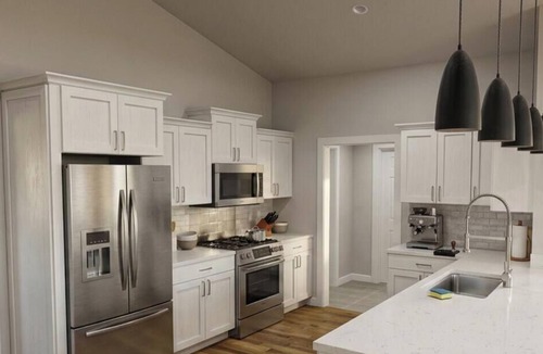 Ingalls Cabin | The Willow. New 4 room, 2 bath cabin on Menominee River w/fireplace, hot tub.