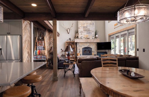 River Forest Acres Cabin | Three Pine Cabin - Charming Family Stay, Hot Tub