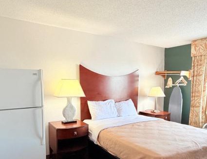 Fort Wayne Hotel | Three Rivers Motel