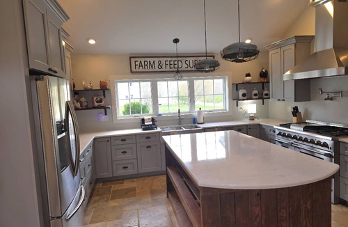 Union Mills House | Timeless Farmhouse Escape w/Historic Bank Barn